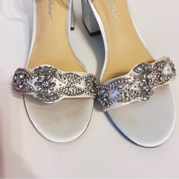 Blue by Betsey Johnson white  Sandals - Picture 3 of 8